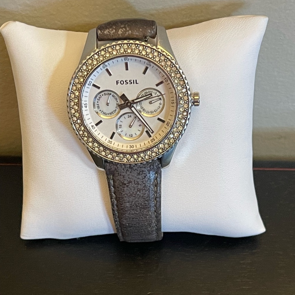 Fossil Crystal Bling Chronograph Watch - Picture 10 of 13